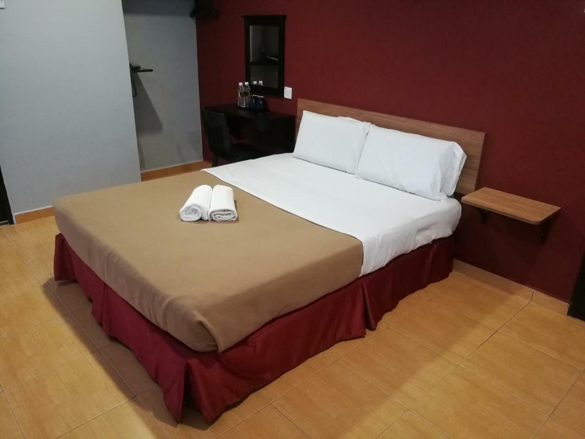 פורט דיקסון Grandpa Hotel מראה חיצוני תמונה