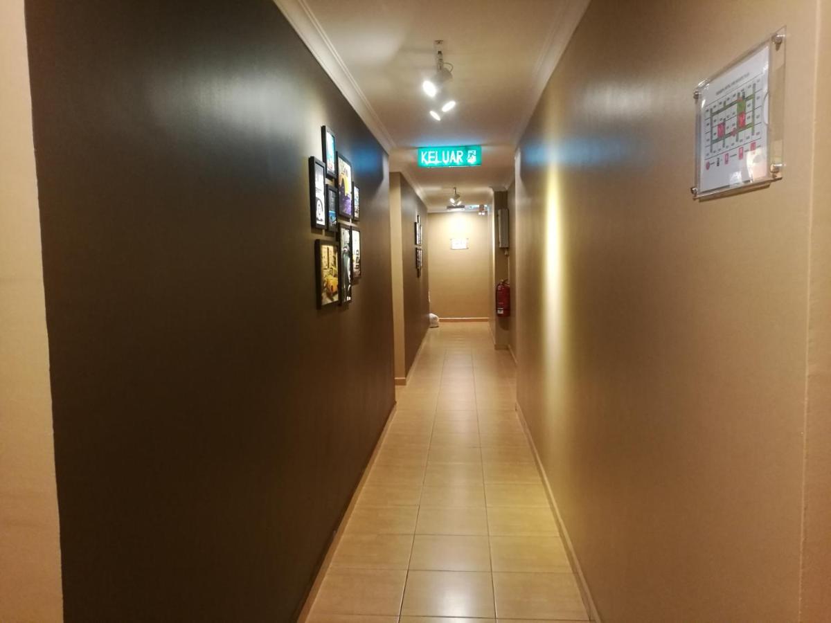 פורט דיקסון Grandpa Hotel מראה חיצוני תמונה